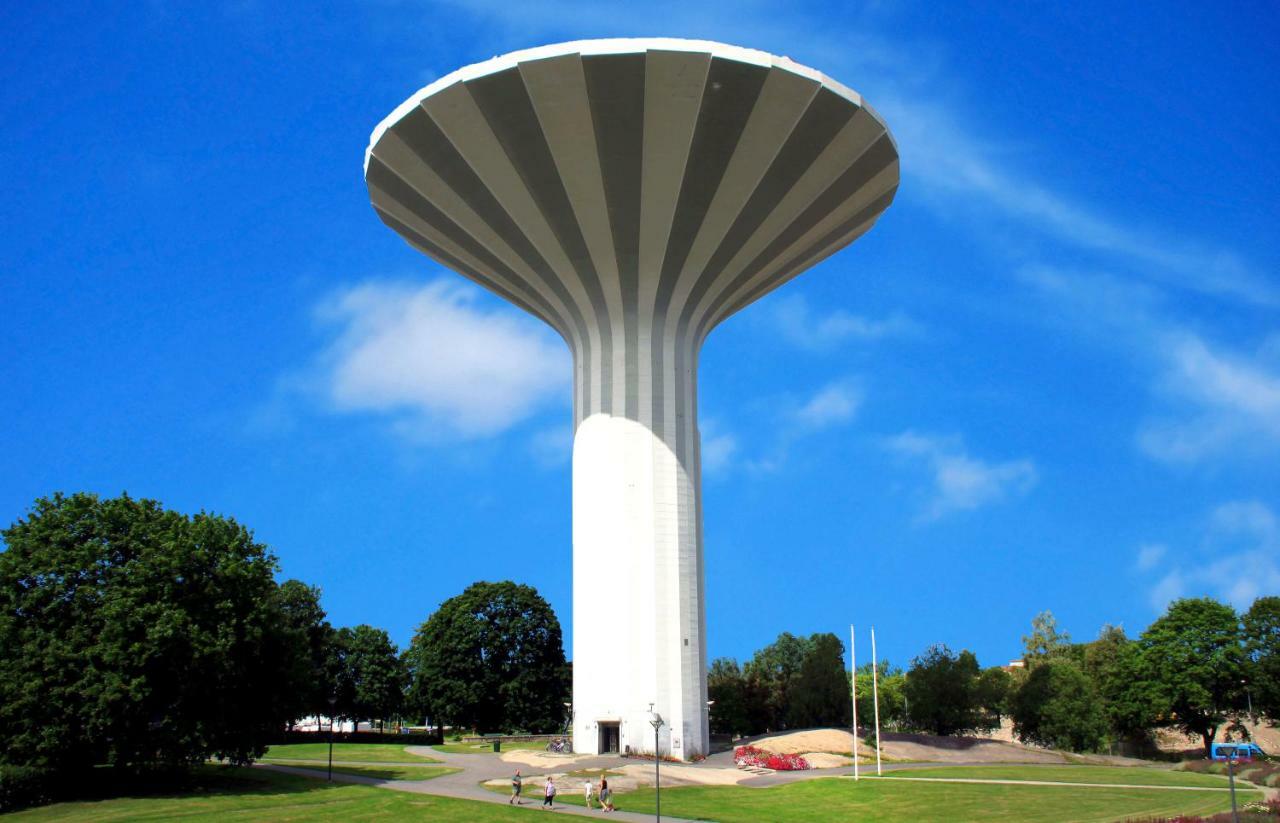 Hotel Oerebro Luaran gambar
